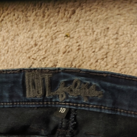 Jeans 2 pair - Picture 3 of 4